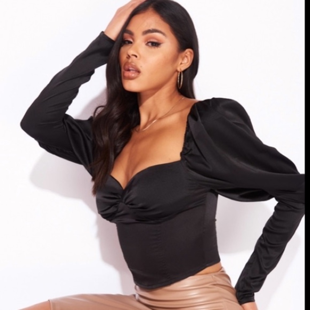 NWT❣️ BLACK SATIN PUFF SLEEVE CORSET TOP 😍 - Picture 2 of 16